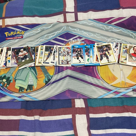 Lot of 100 Hockey Cards 1990-2023 - Picture 3 of 3